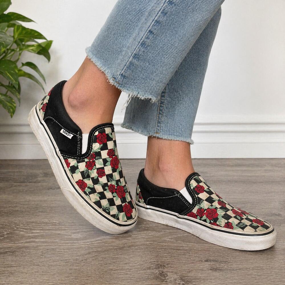 Vans Classic Slip-On Rose Checkerboard Canvas Sneakers Women 6.5 Floral